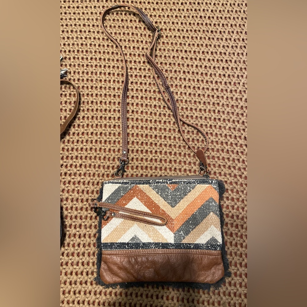 Myra bag